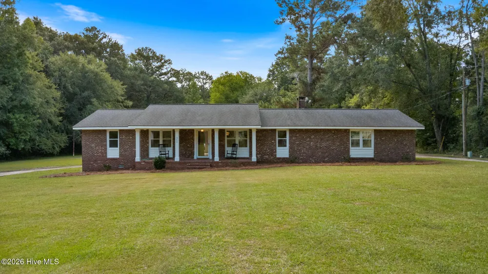 353 Gibson Dairy Road Elizabethtown, NC 28337