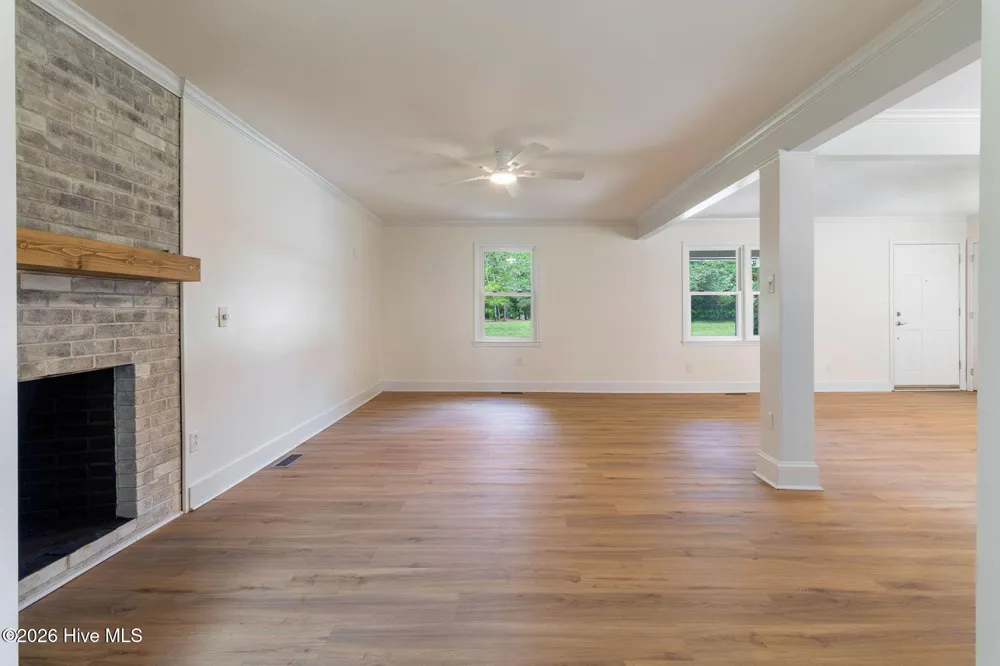353 Gibson Dairy Road Elizabethtown, NC 28337