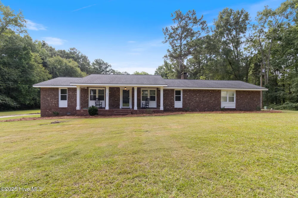 353 Gibson Dairy Road Elizabethtown, NC 28337