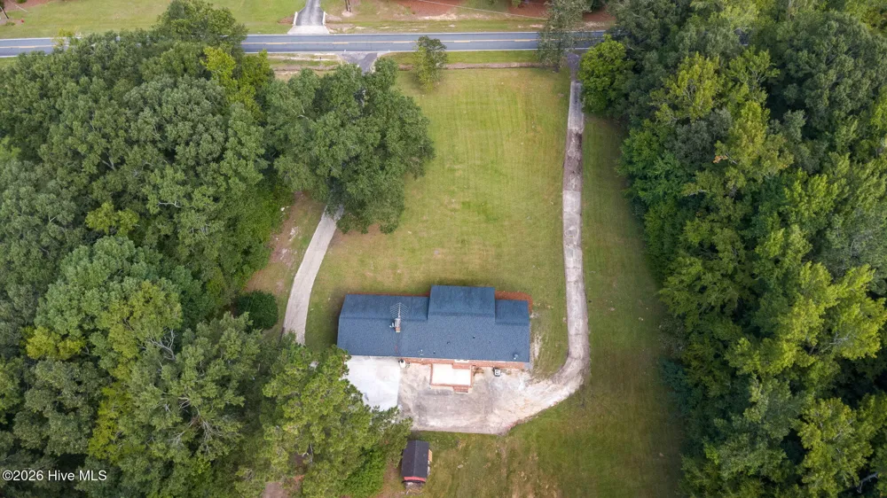 353 Gibson Dairy Road Elizabethtown, NC 28337