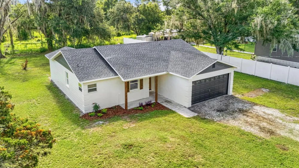 414 S WIGGINS ROAD Plant City, FL 33566