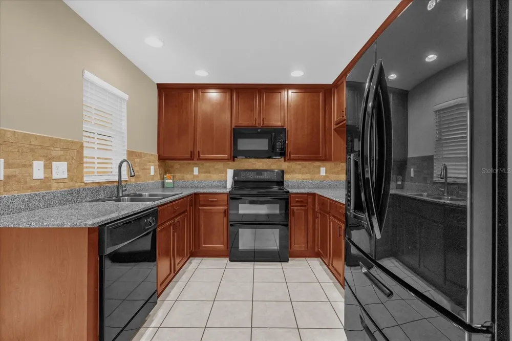 5440 RIVER ROCK ROAD #5440 Lakeland, FL 33809