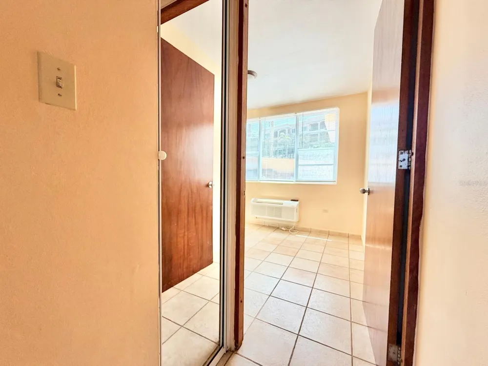 calle 5 CONDOMINIO COSTA DORADA #102B Rio Grande, PR 00745