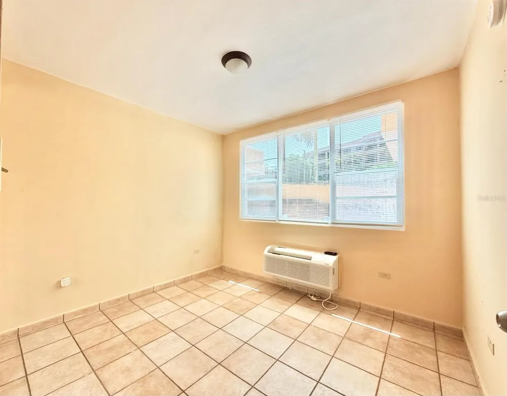 calle 5 CONDOMINIO COSTA DORADA #102B Rio Grande, PR 00745