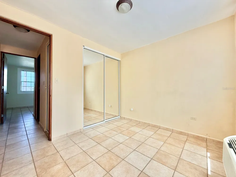 calle 5 CONDOMINIO COSTA DORADA #102B Rio Grande, PR 00745