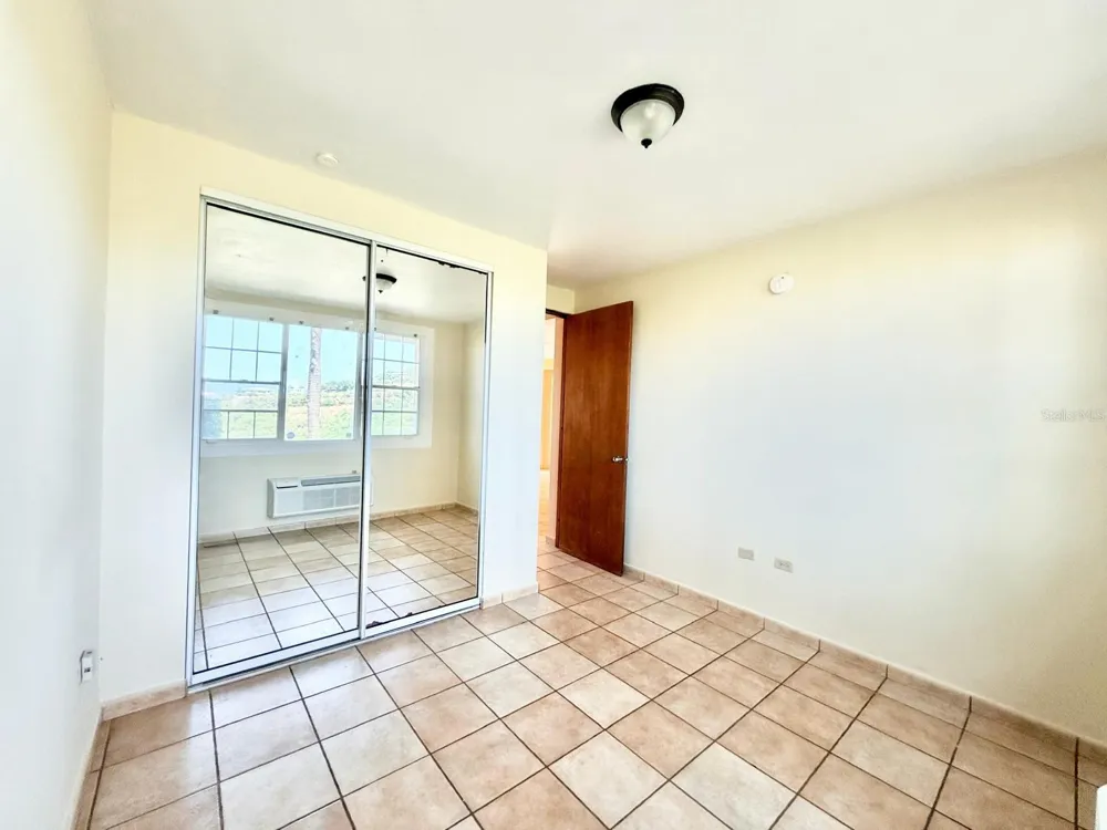 calle 5 CONDOMINIO COSTA DORADA #102B Rio Grande, PR 00745