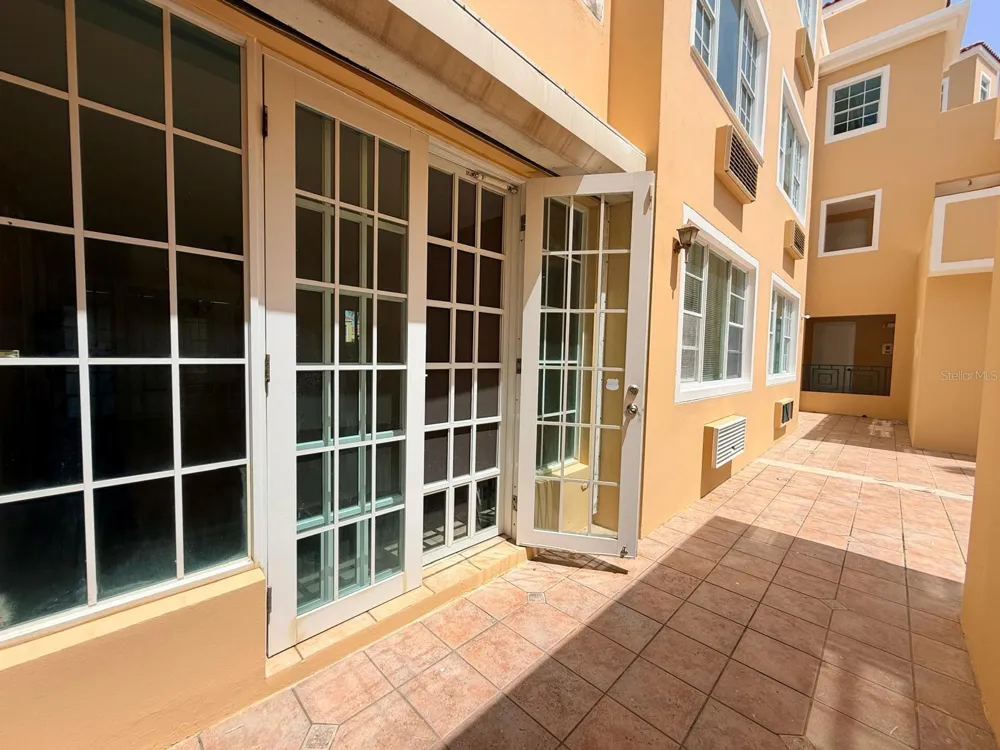 calle 5 CONDOMINIO COSTA DORADA #102B Rio Grande, PR 00745