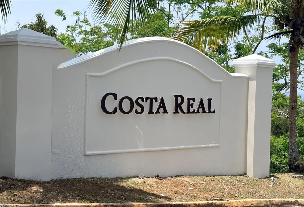 calle 5 CONDOMINIO COSTA DORADA #102B Rio Grande, PR 00745
