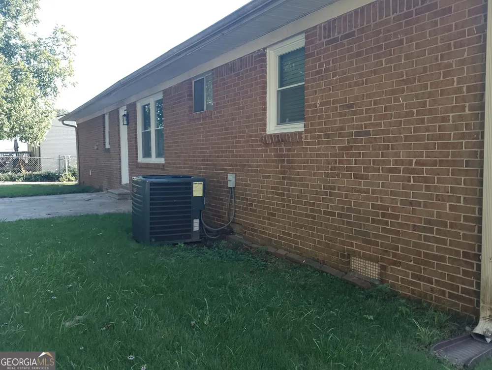6458 Monica DR Morrow, GA 30260