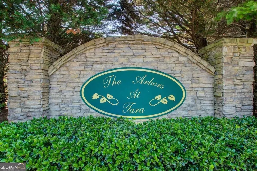 408 Arbor LN Loganville, GA 30052
