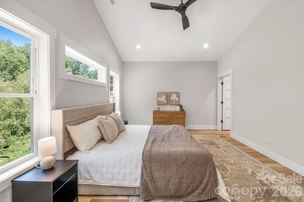 447 Blooming Laurel Drive Hendersonville, NC 28792