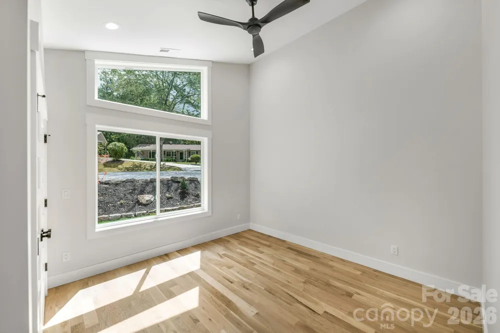 447 Blooming Laurel Drive Hendersonville, NC 28792