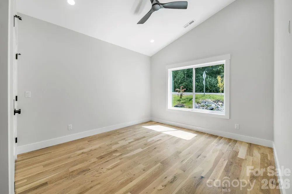 447 Blooming Laurel Drive Hendersonville, NC 28792