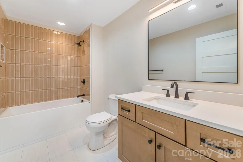 447 Blooming Laurel Drive Hendersonville, NC 28792