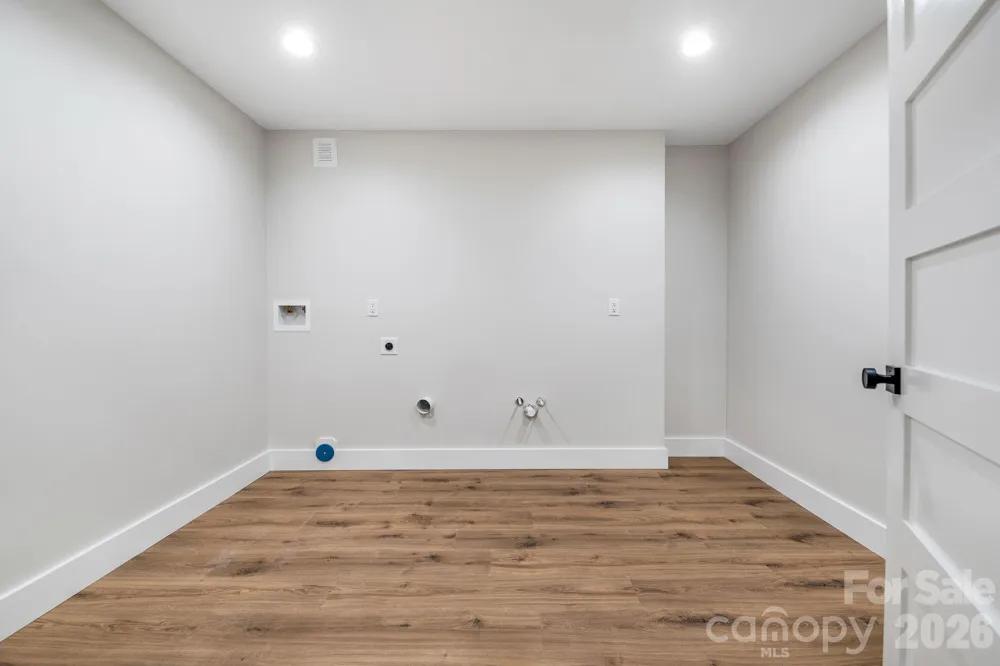 447 Blooming Laurel Drive Hendersonville, NC 28792