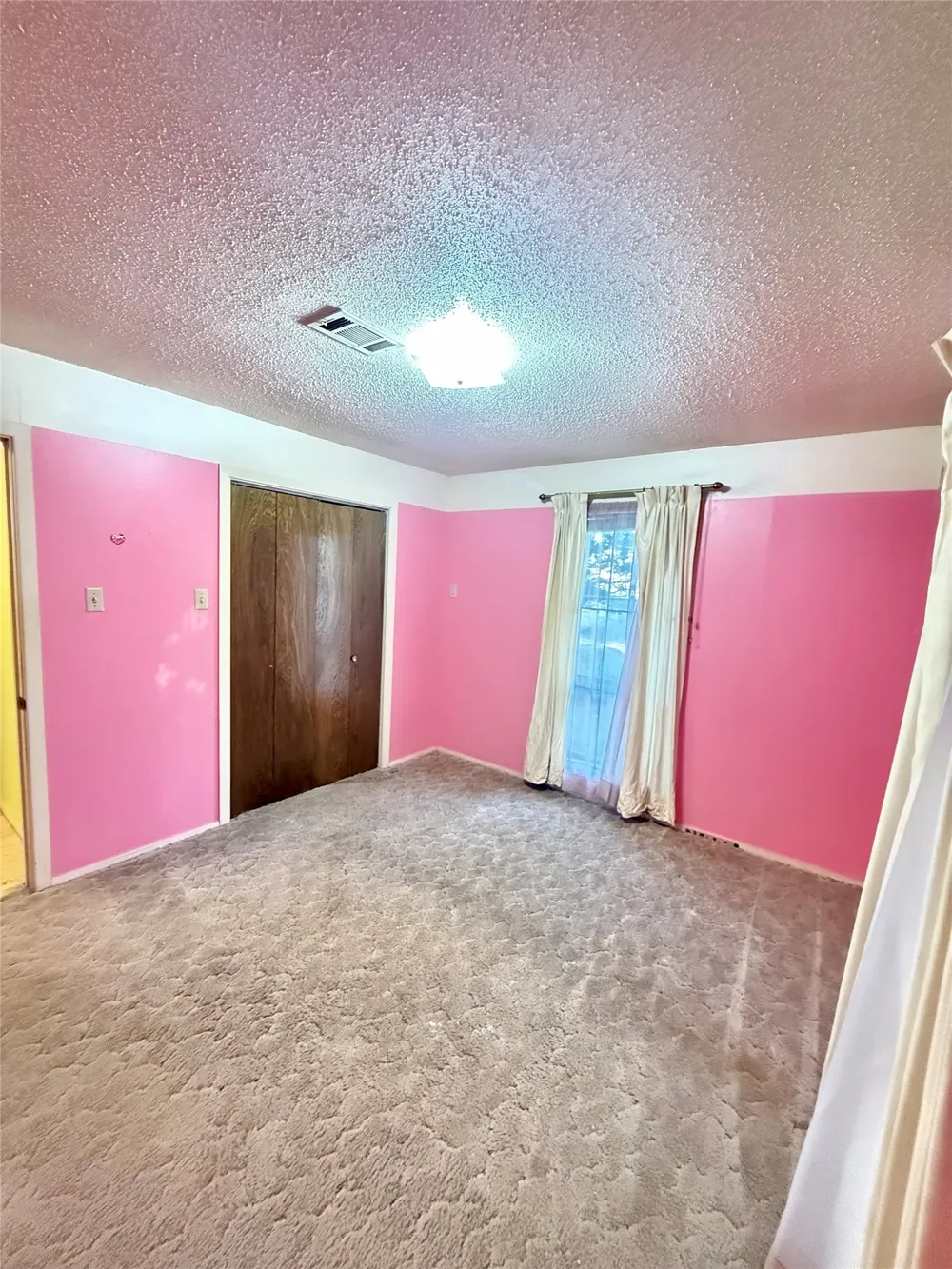 701 W 9TH STREET Clarksville, TX 75426