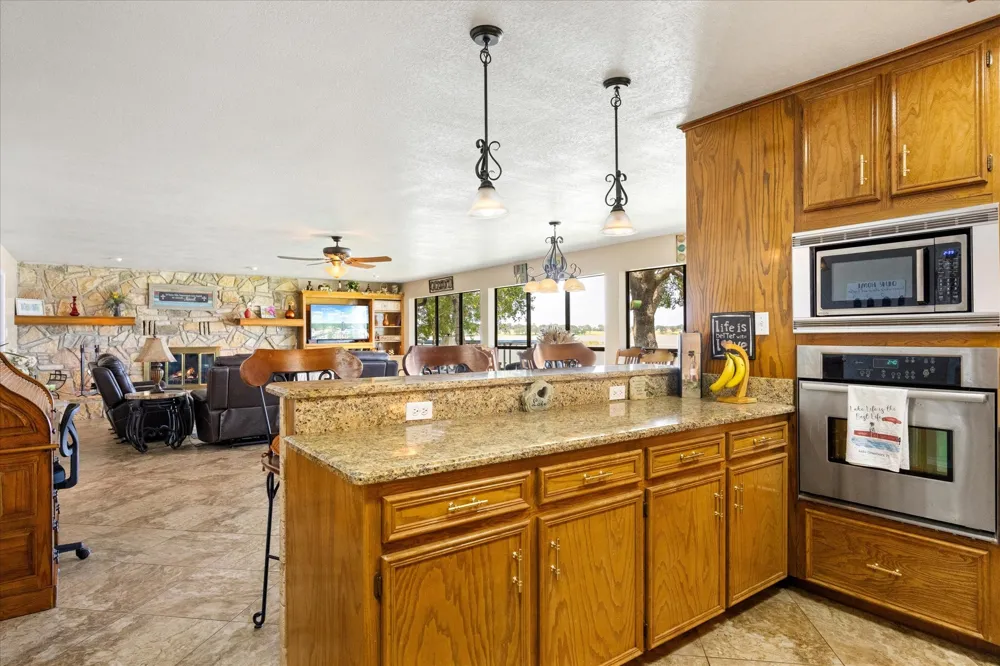 2537 Forest Park Drive Granbury, TX 76048