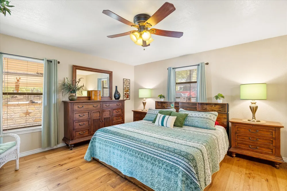 2537 Forest Park Drive Granbury, TX 76048