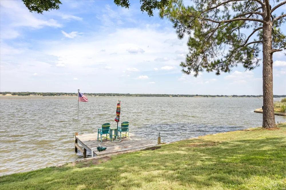 2537 Forest Park Drive Granbury, TX 76048