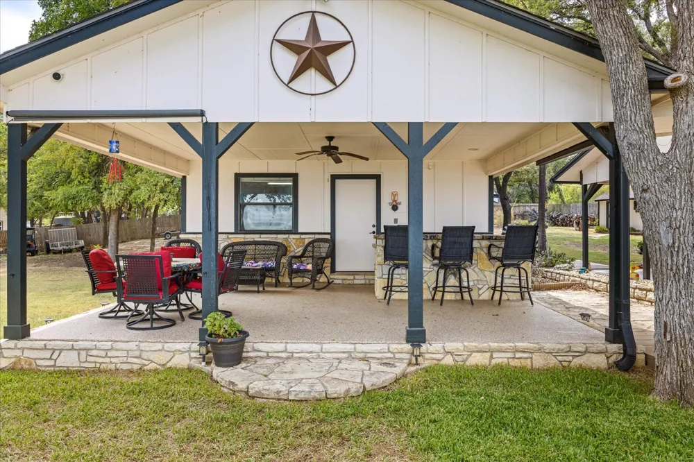 2537 Forest Park Drive Granbury, TX 76048