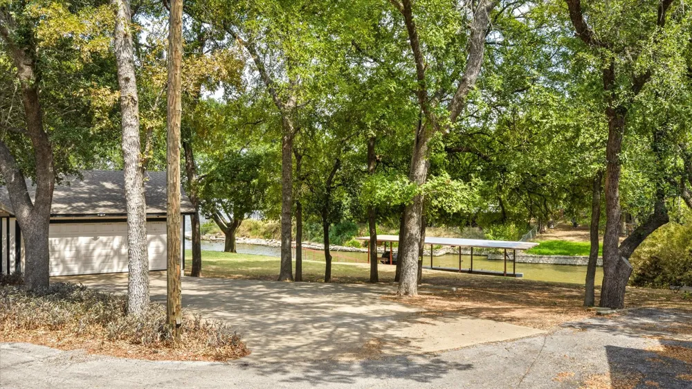 2537 Forest Park Drive Granbury, TX 76048