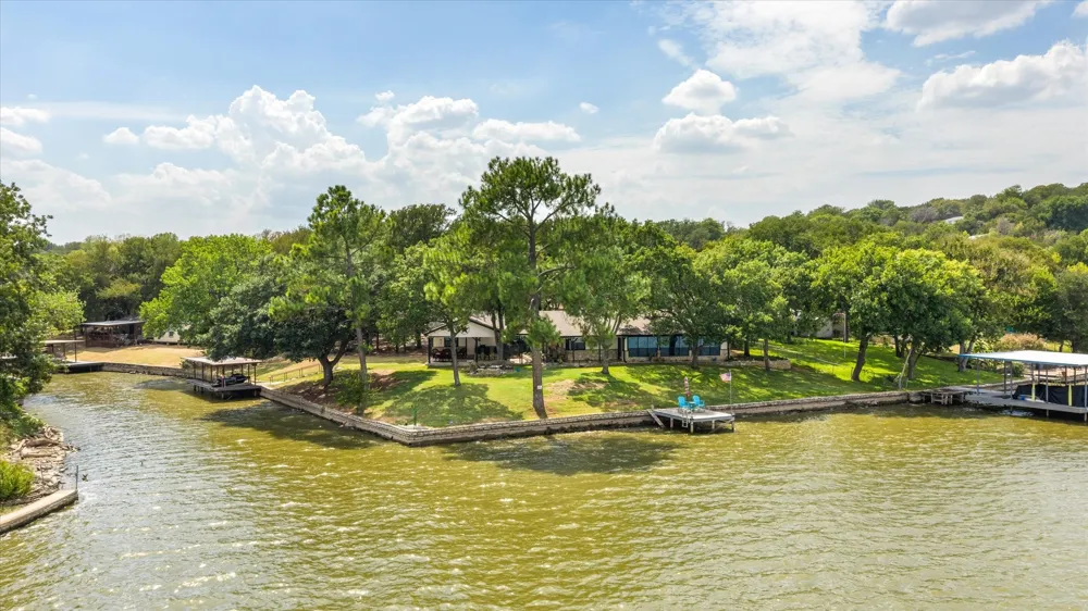 2537 Forest Park Drive Granbury, TX 76048