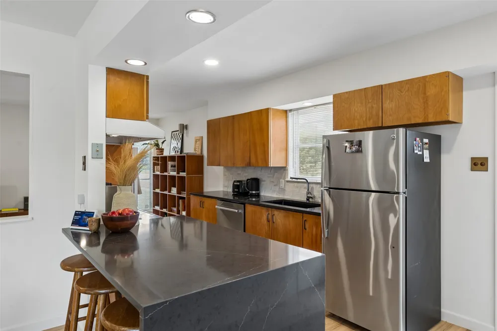 11008 Quail Run Street Dallas, TX 75238