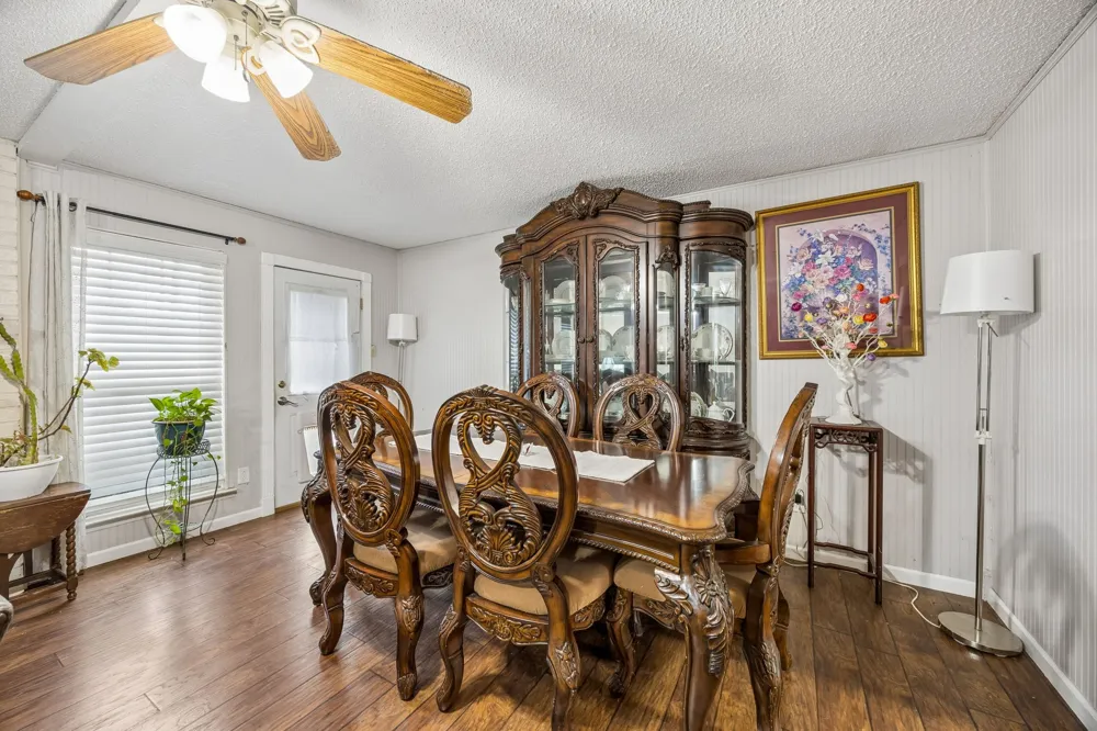 2417 Laurel Lane Plano, TX 75074