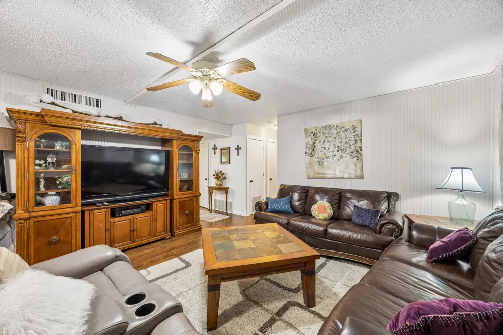 2417 Laurel Lane Plano, TX 75074