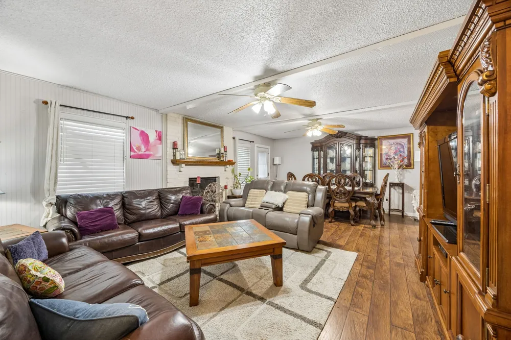 2417 Laurel Lane Plano, TX 75074