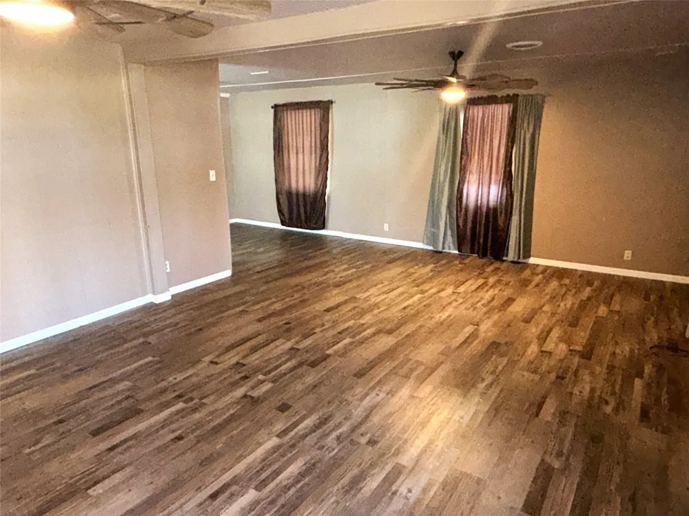 1211 W 12th Street Cisco, TX 76437