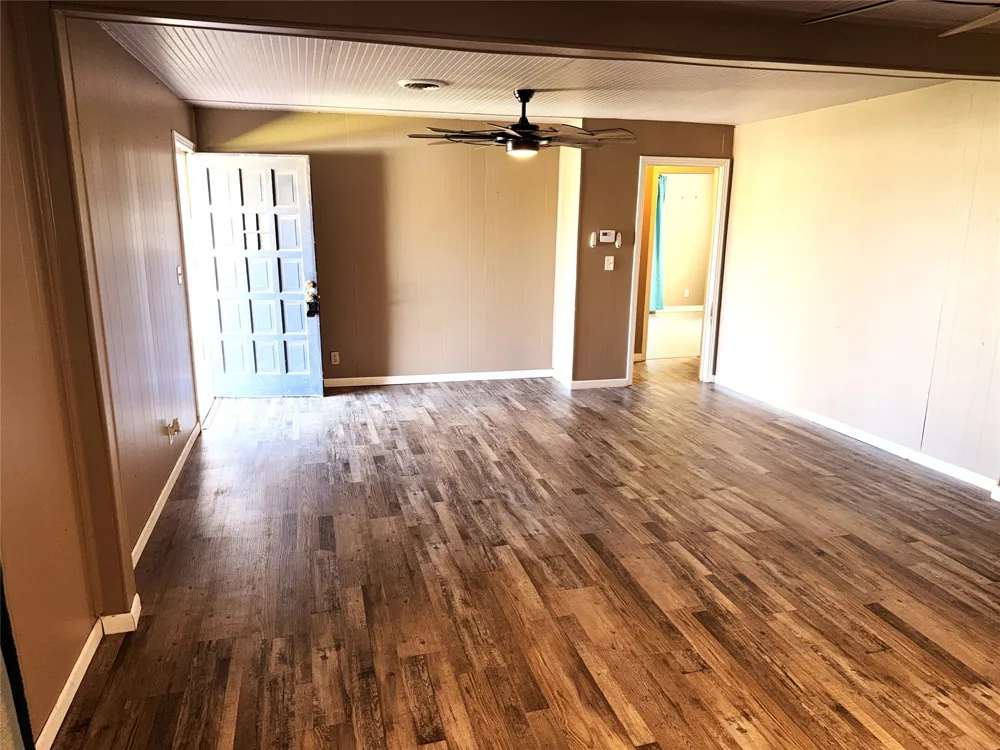 1211 W 12th Street Cisco, TX 76437