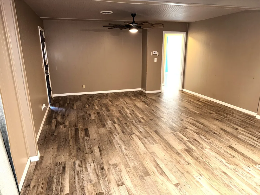 1211 W 12th Street Cisco, TX 76437