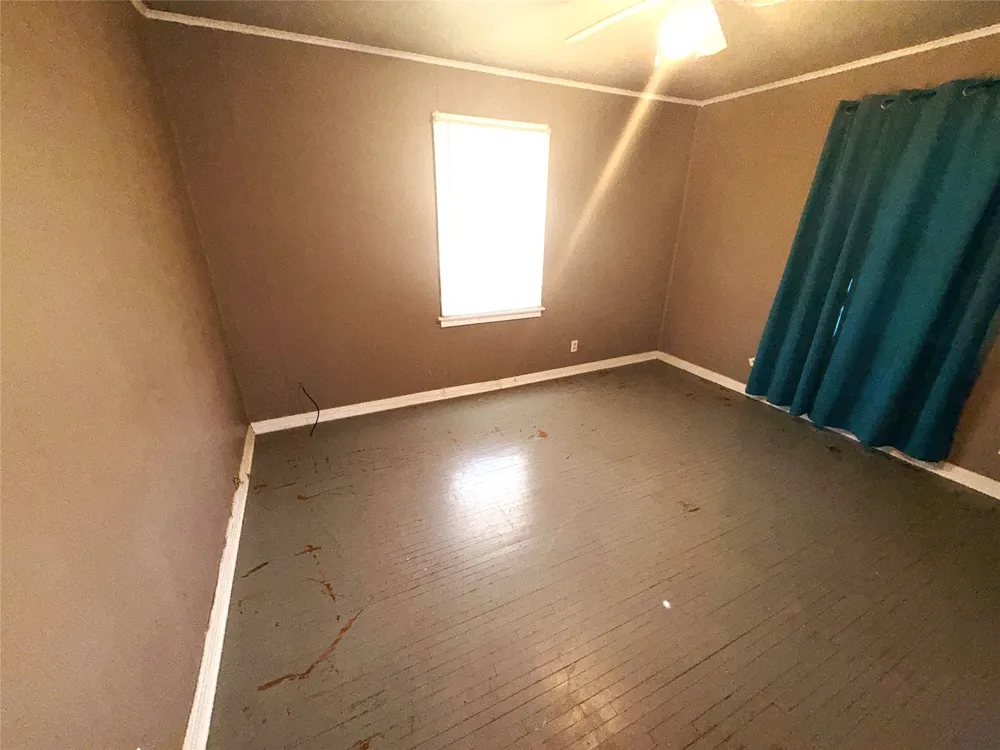 1211 W 12th Street Cisco, TX 76437