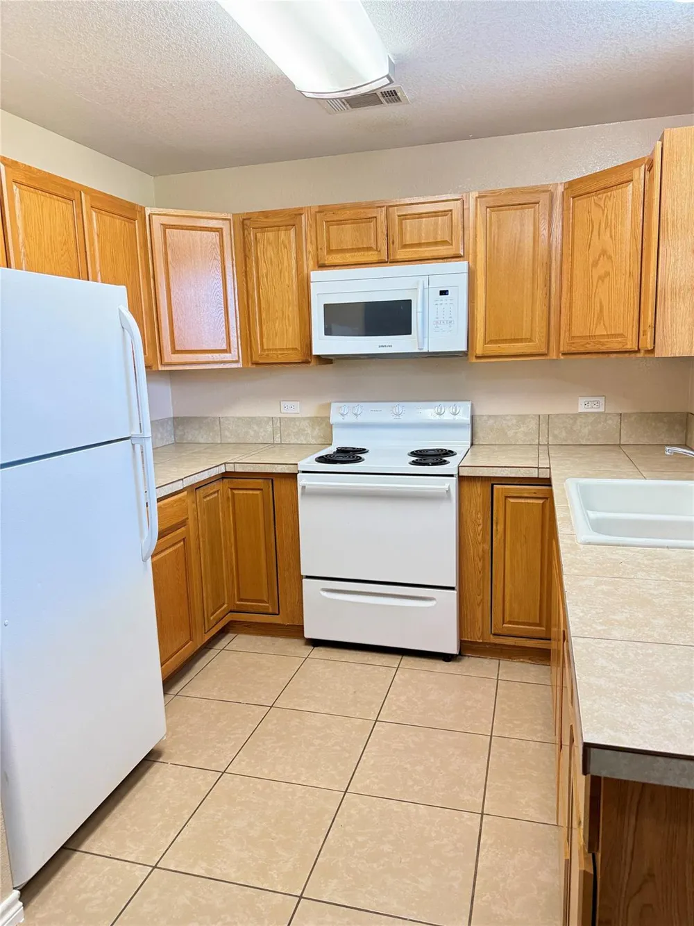 5939 Fm 1459 Road Sweeny, TX 77480