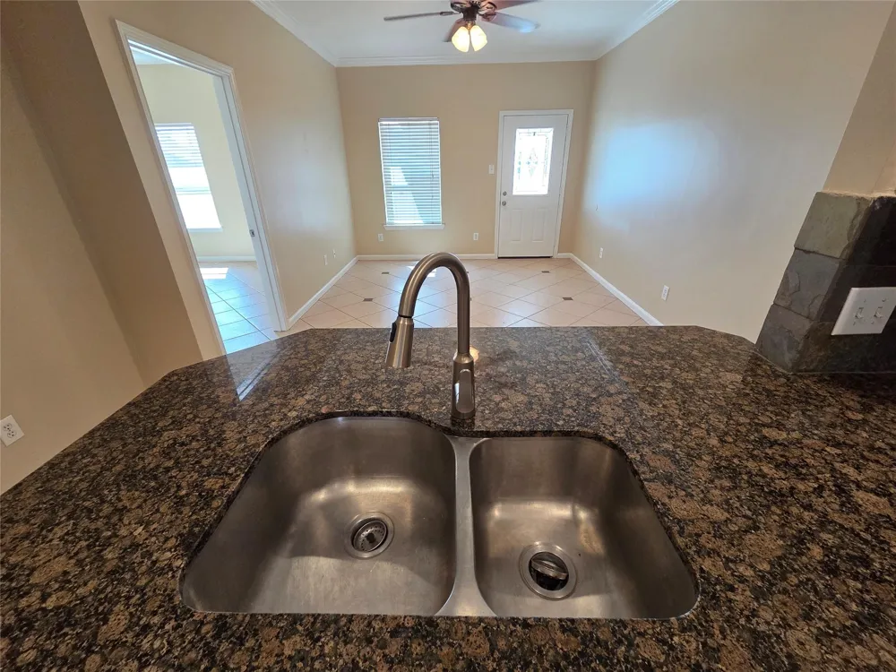 928 Runneburg Road Crosby, TX 77532