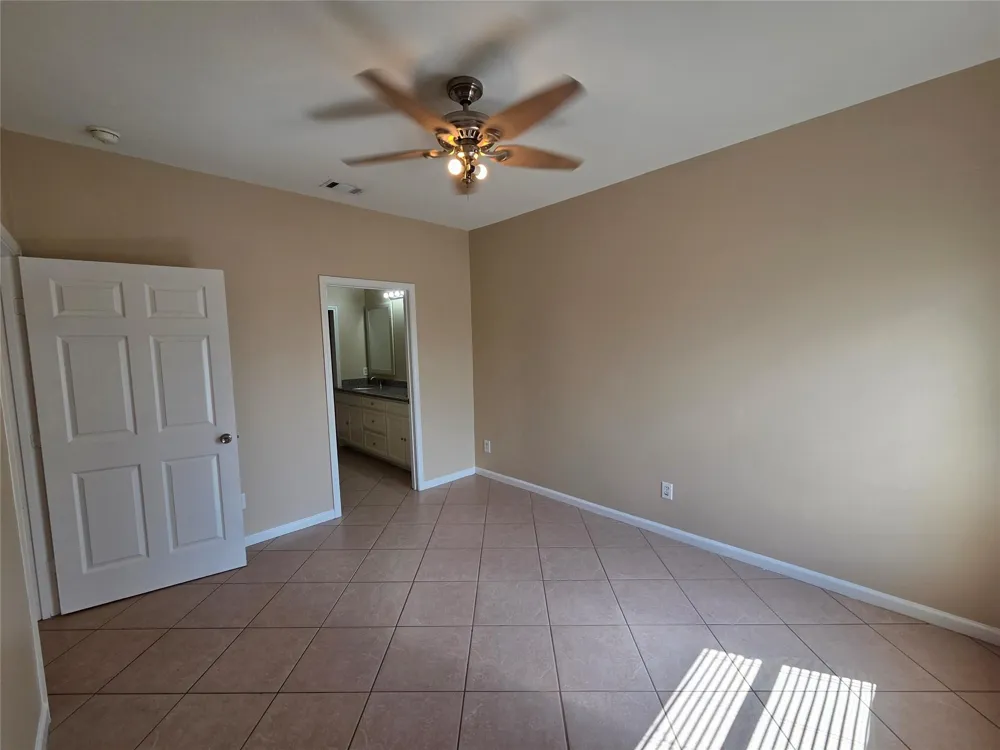 928 Runneburg Road Crosby, TX 77532