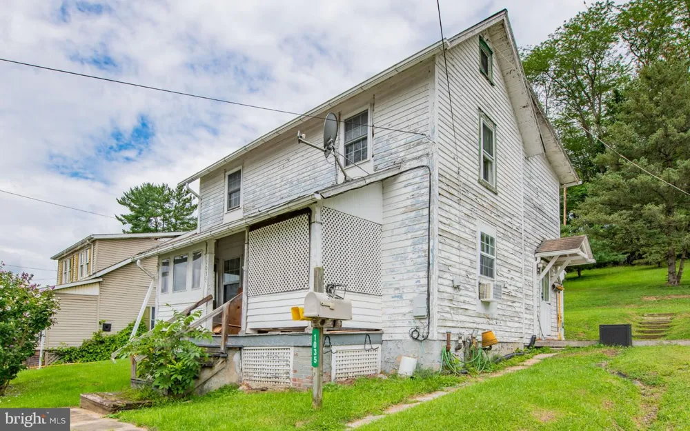 1035 4TH STREET Lock Haven, PA 17745