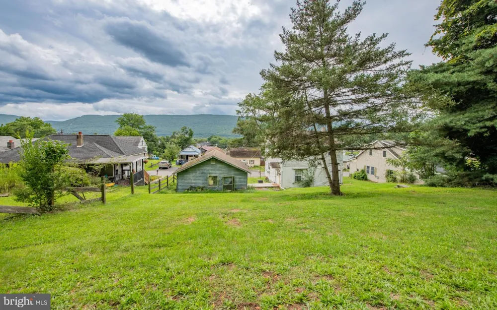 1035 4TH STREET Lock Haven, PA 17745