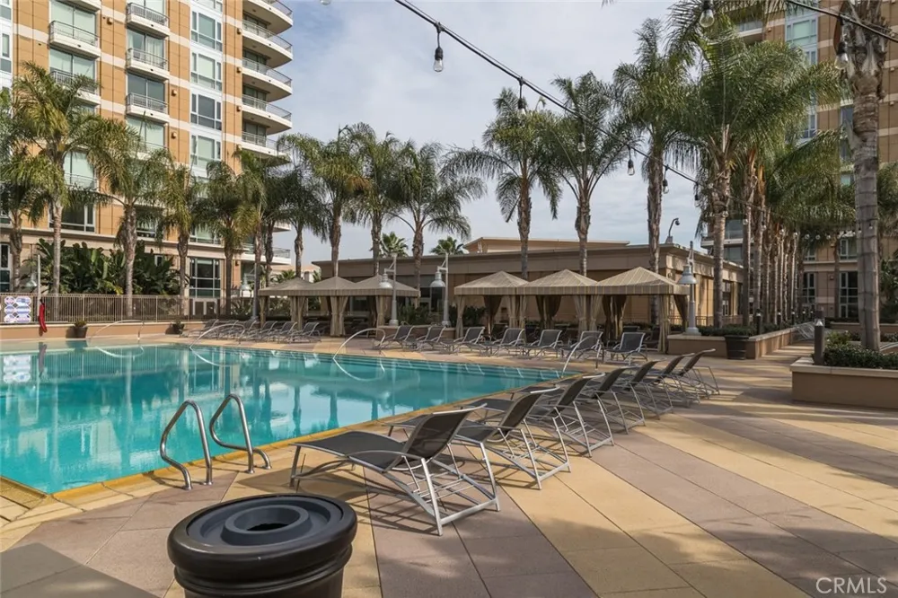 5064 Scholarship Irvine, CA 92612