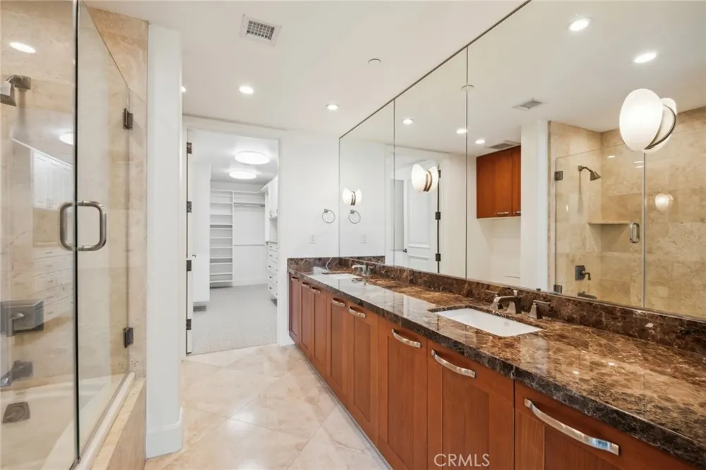 5064 Scholarship Irvine, CA 92612