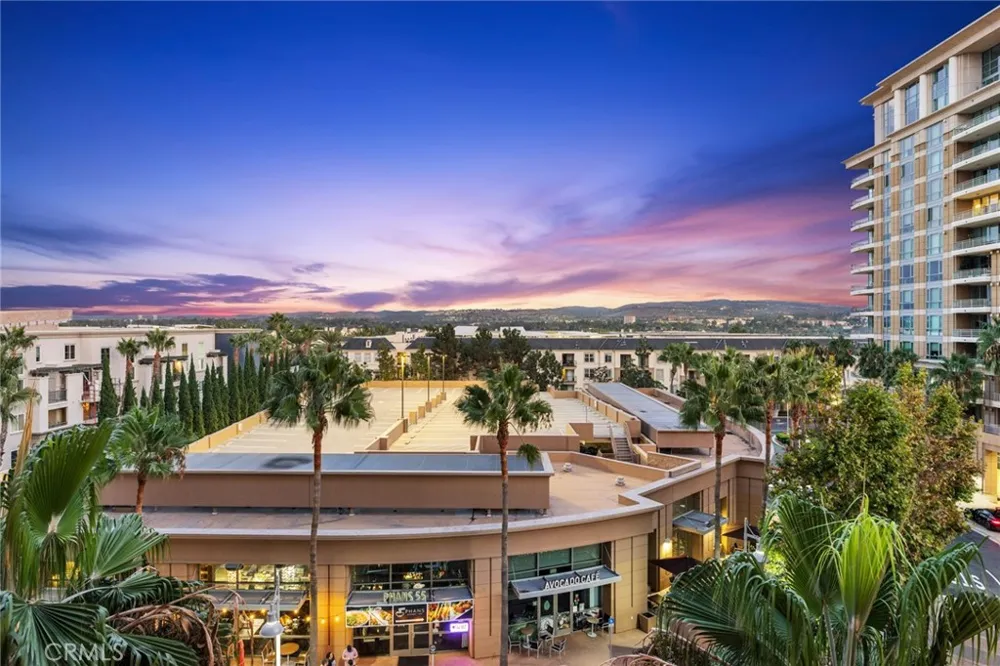5064 Scholarship Irvine, CA 92612