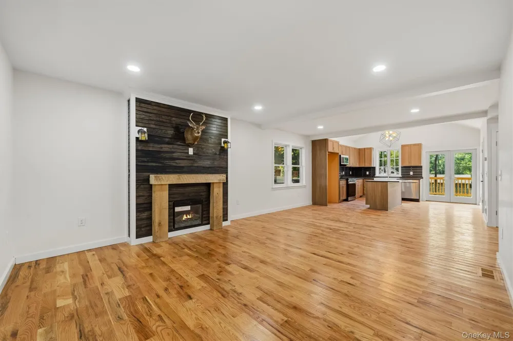 45 Main Street Sparrowbush, NY 12780