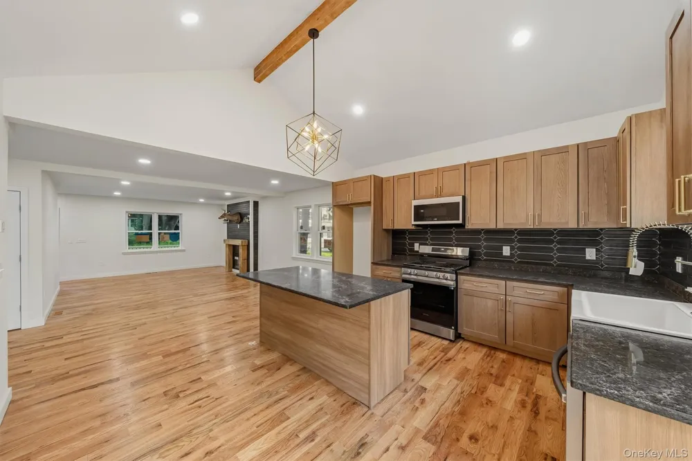 45 Main Street Sparrowbush, NY 12780