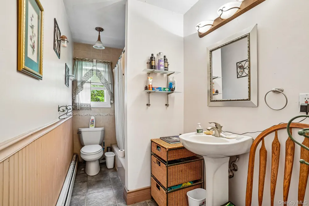 14 Helms Hill Road Washingtonville, NY 10992