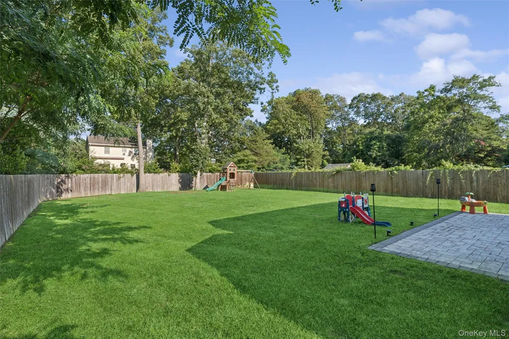 17 Robinwood Street Mastic, NY 11950
