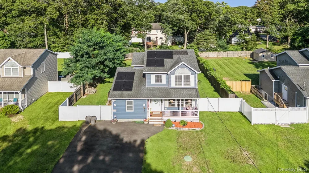 17 Robinwood Street Mastic, NY 11950