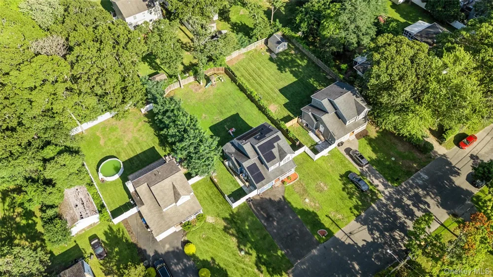 17 Robinwood Street Mastic, NY 11950