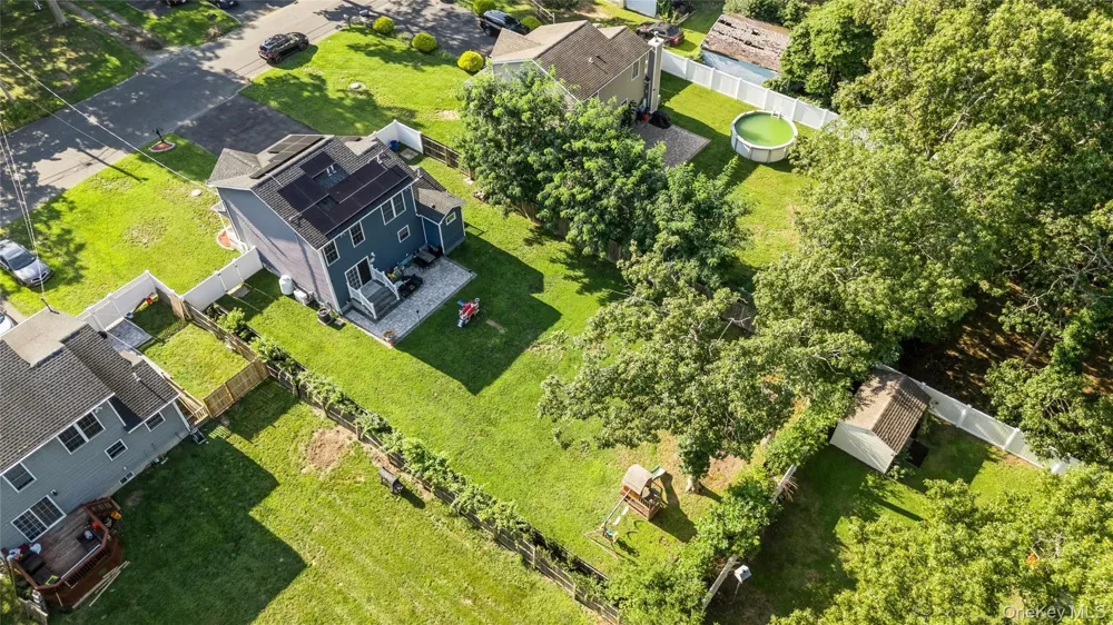 17 Robinwood Street Mastic, NY 11950