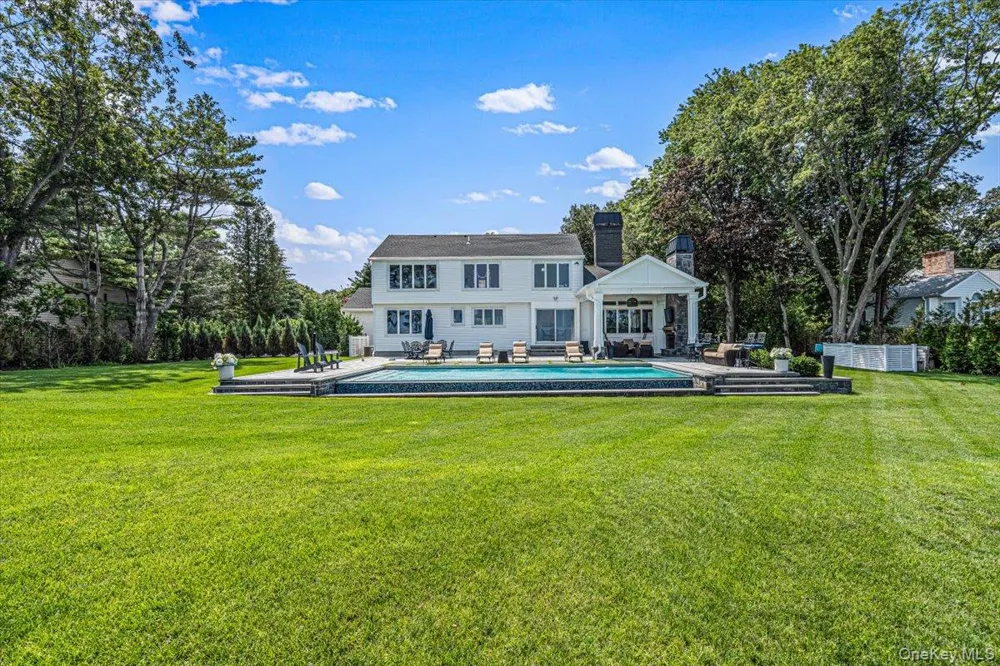 37 Soundview Drive Shoreham, NY 11786